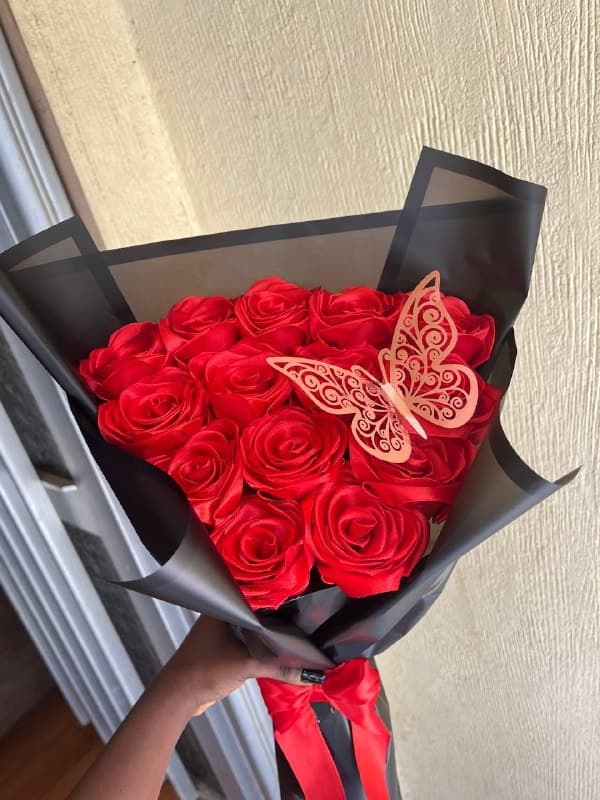 Petal Gift Box